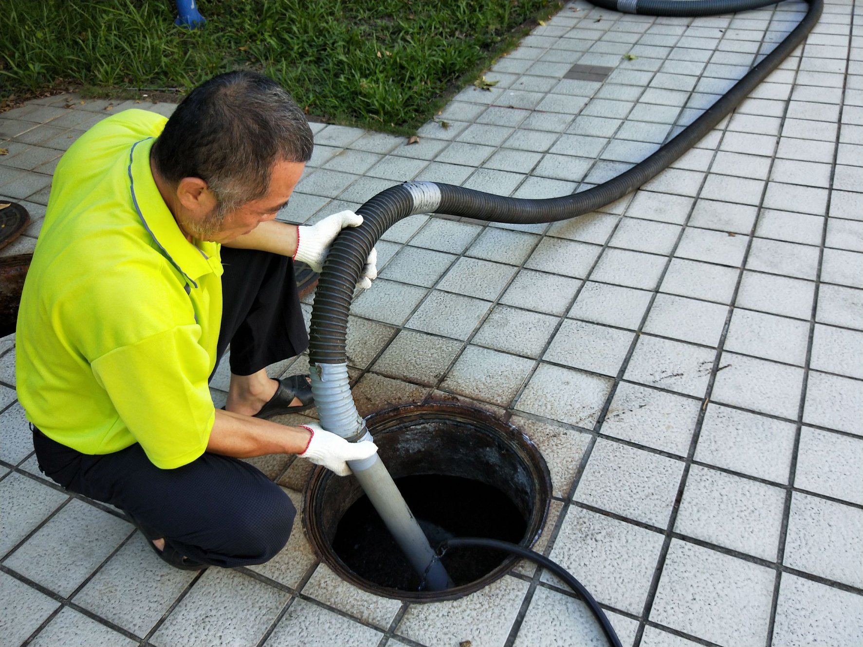 台中某地施行抽水肥